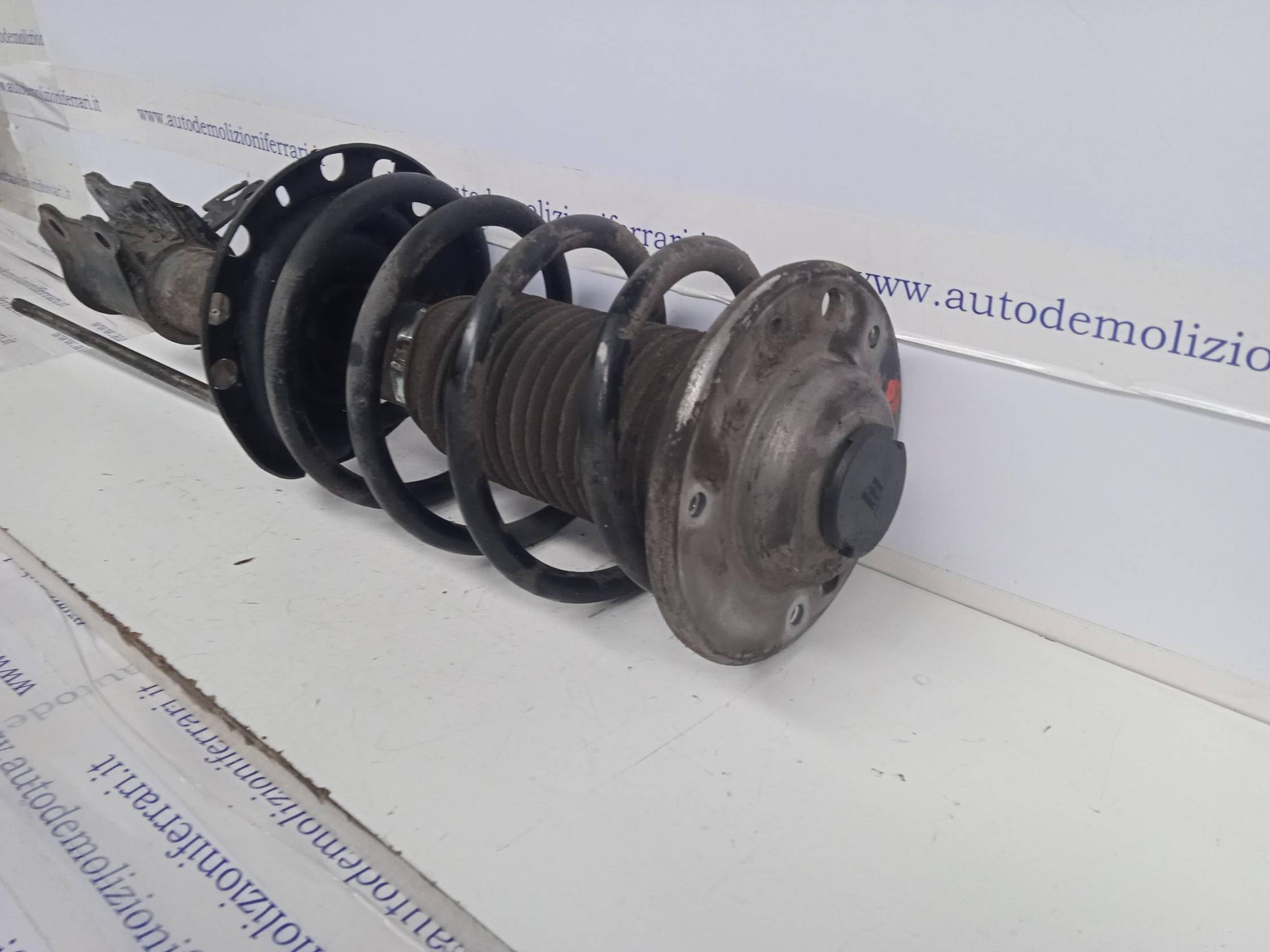 Ammortizzatore ant. dx.